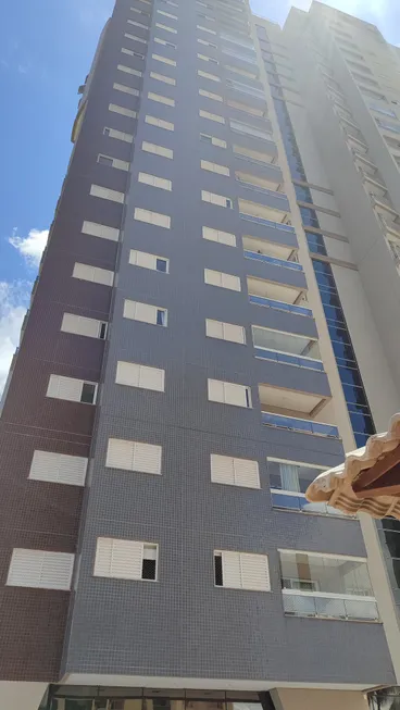 Foto 1 de Apartamento com 3 Quartos à venda, 90m² em Plano Diretor Norte, Palmas