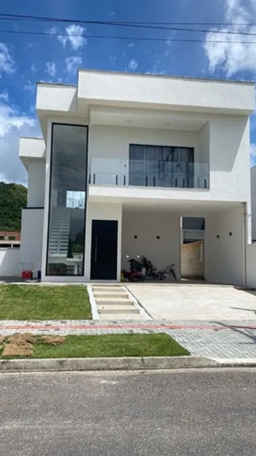 Foto 1 de Casa com 4 Quartos à venda, 185m² em Inoã, Maricá