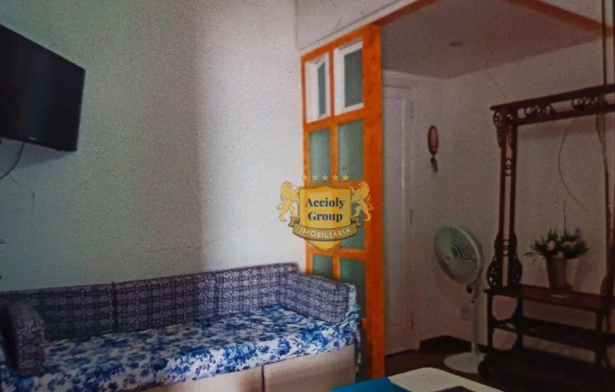 Foto 1 de Apartamento com 4 Quartos para alugar, 100m² em Leme, Rio de Janeiro