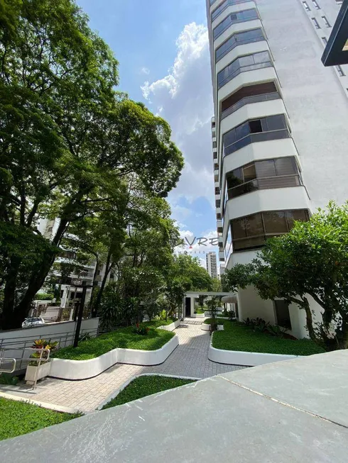 Foto 1 de Apartamento com 4 Quartos à venda, 318m² em Campo Belo, São Paulo