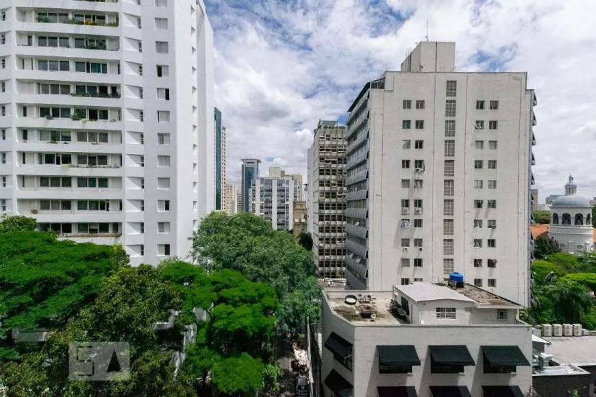 Foto 1 de Apartamento com 2 Quartos para alugar, 96m² em Itaim Bibi, São Paulo