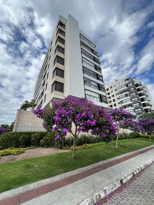 Foto 1 de Apartamento com 3 Quartos à venda, 92m² em Balneário, Florianópolis