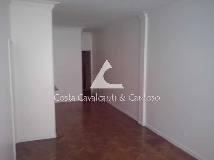 Foto 1 de Apartamento com 3 Quartos à venda, 98m² em Leblon, Rio de Janeiro