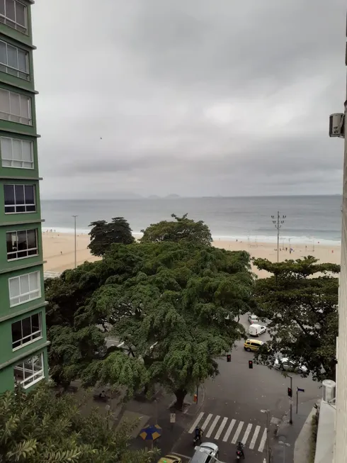 Foto 1 de Apartamento com 2 Quartos à venda, 84m² em Copacabana, Rio de Janeiro