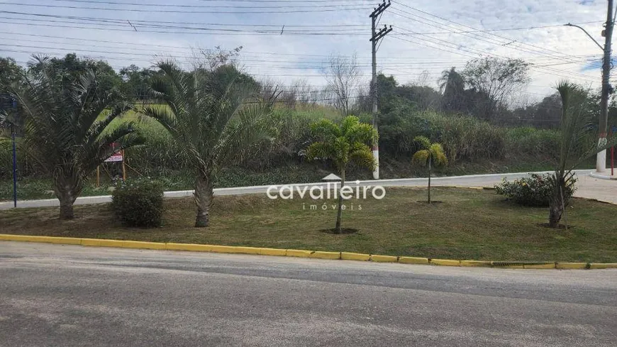 Foto 1 de Lote/Terreno à venda, 3445m² em Caxito, Maricá