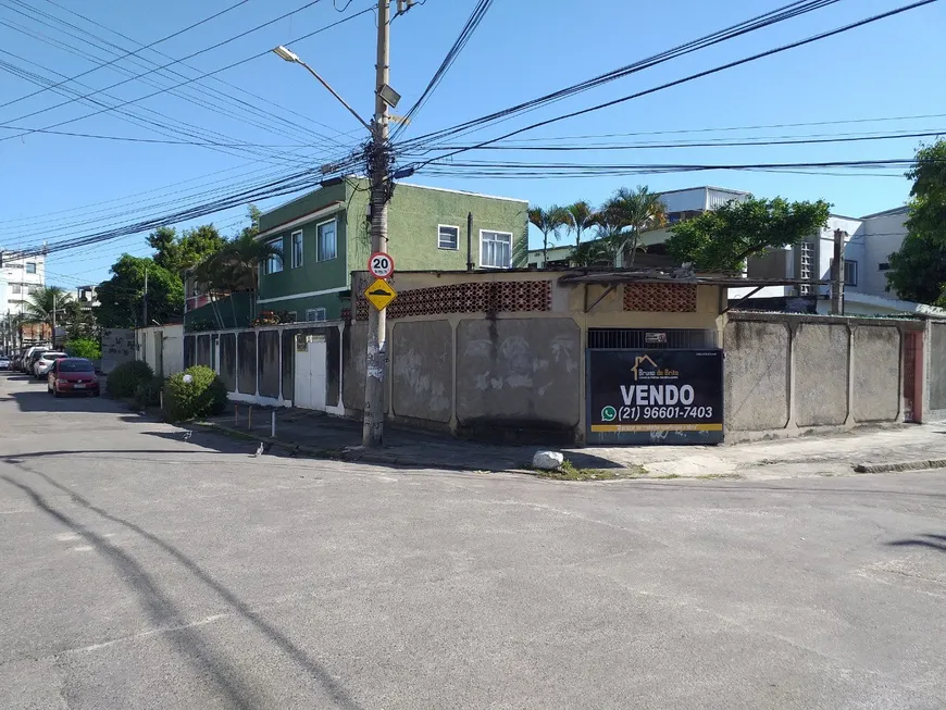 Foto 1 de Casa com 3 Quartos à venda, 130m² em Bento Ribeiro, Rio de Janeiro