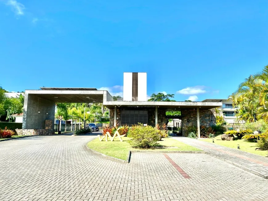 Foto 1 de Lote/Terreno à venda em Cacupé, Florianópolis