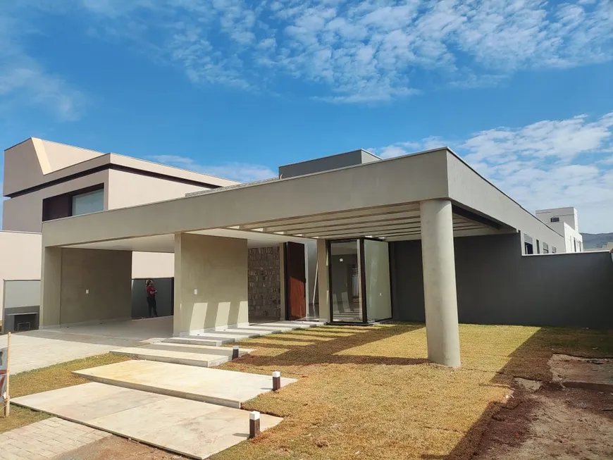 Foto 1 de Casa de Condomínio com 4 Quartos à venda, 240m² em Alphaville Lagoa Dos Ingleses, Nova Lima