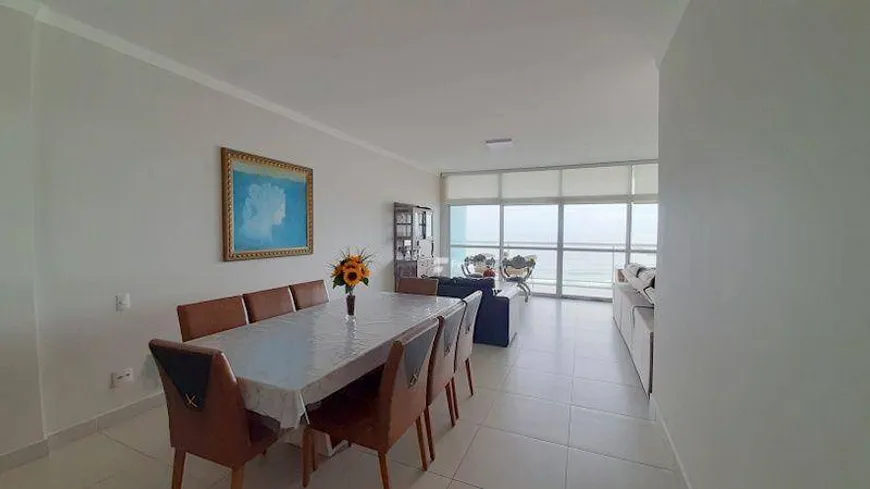 Foto 1 de Apartamento com 3 Quartos à venda, 200m² em Pitangueiras, Guarujá