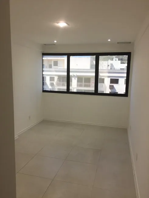 Foto 1 de Sala Comercial com 1 Quarto à venda, 23m² em Freguesia- Jacarepaguá, Rio de Janeiro