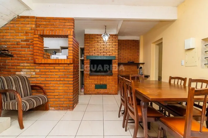 Foto 1 de Casa com 4 Quartos para alugar, 385m² em Petrópolis, Porto Alegre