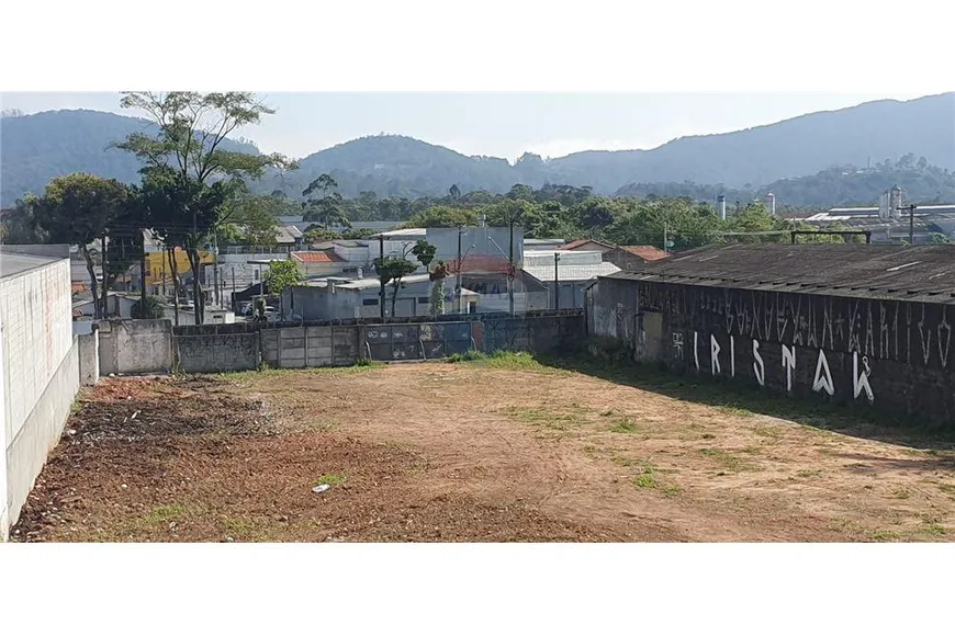 Foto 1 de Lote/Terreno para alugar, 3000m² em Vila Lavínia, Mogi das Cruzes