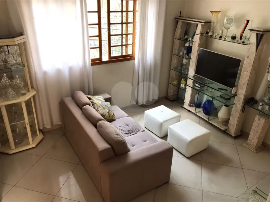 Foto 1 de Sobrado com 4 Quartos à venda, 163m² em Vila Ester Zona Norte, São Paulo