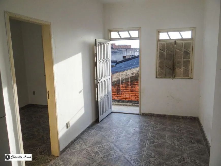 Foto 1 de Apartamento com 2 Quartos à venda, 49m² em Engomadeira, Salvador