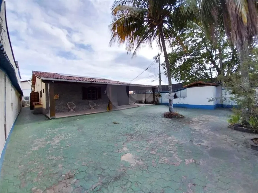 Foto 1 de Casa com 4 Quartos à venda, 230m² em Piratininga, Niterói