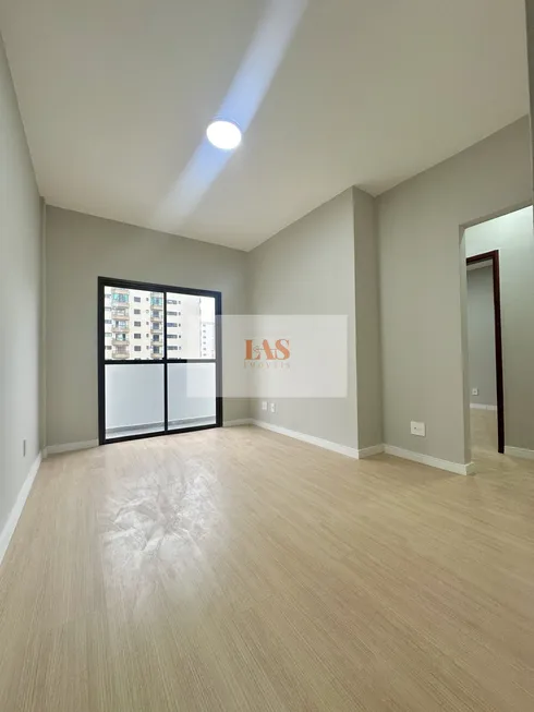 Foto 1 de Apartamento com 1 Quarto à venda, 46m² em Vila Guilhermina, Praia Grande