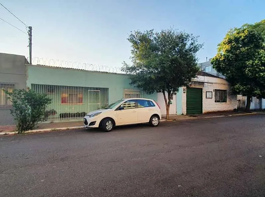 Foto 1 de Casa com 2 Quartos à venda, 90m² em Centro, São Leopoldo