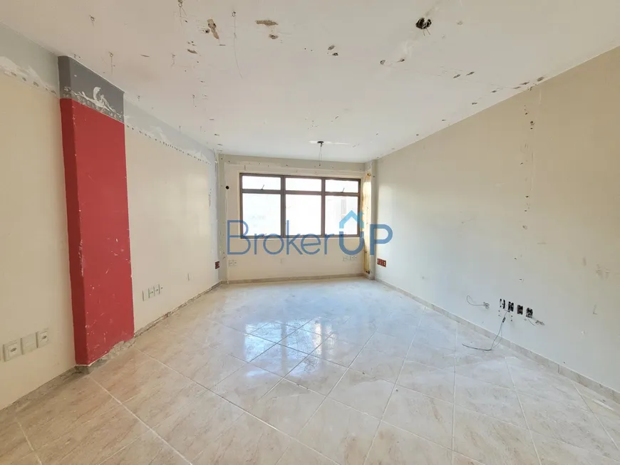 Foto 1 de Sala Comercial à venda, 27m² em Centro Histórico, Porto Alegre