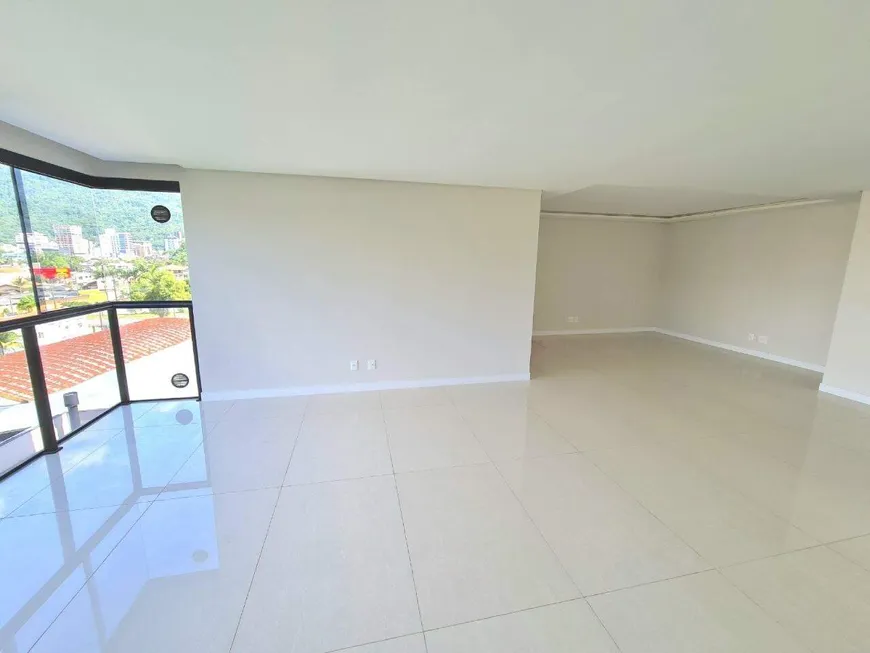 Foto 1 de Apartamento com 3 Quartos à venda, 139m² em Centro, Jaraguá do Sul