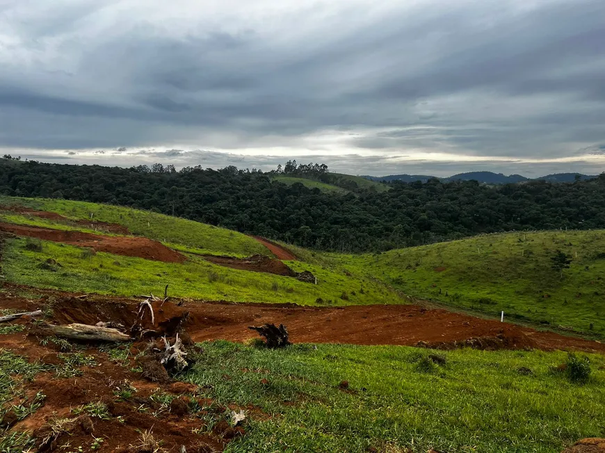 Foto 1 de Lote/Terreno à venda, 600m² em Centro, Igaratá