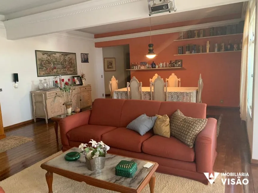 Foto 1 de Apartamento com 3 Quartos à venda, 164m² em Vila Olímpica, Uberaba