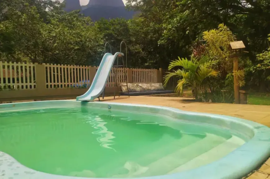 Foto 1 de Fazenda/Sítio com 3 Quartos à venda, 100m² em Trapiche, Macaé