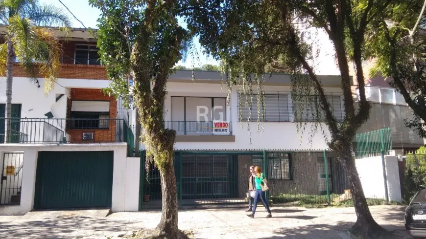 Foto 1 de Casa com 3 Quartos à venda, 362m² em São João, Porto Alegre