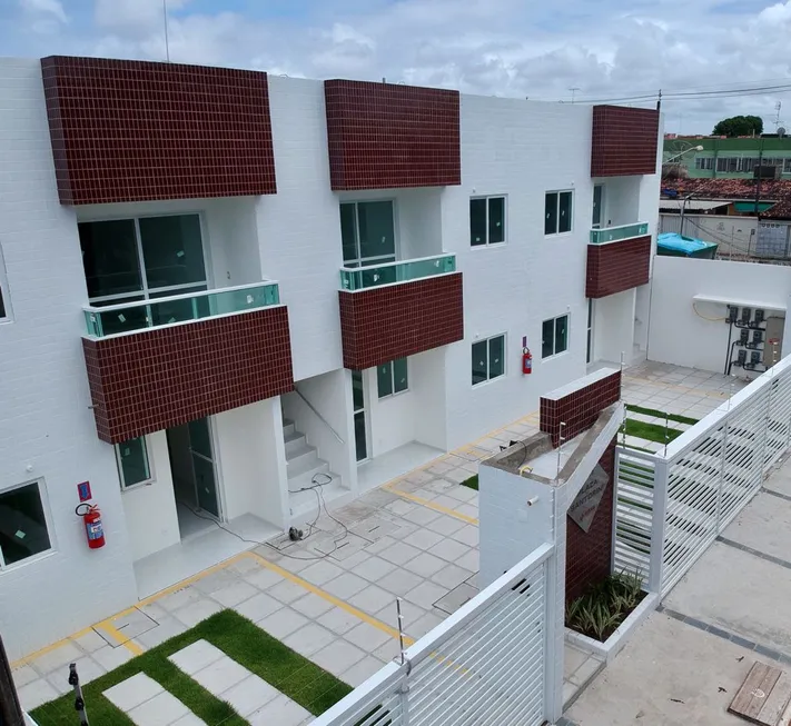 Foto 1 de Casa de Condomínio com 2 Quartos à venda, 55m² em Bairro Novo, Olinda