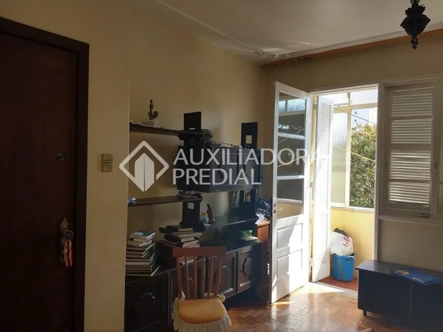 Foto 1 de Apartamento com 1 Quarto à venda, 48m² em Azenha, Porto Alegre