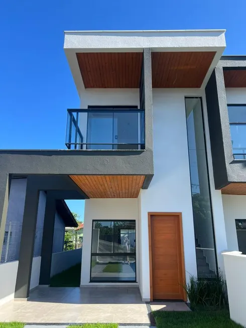 Foto 1 de Casa com 3 Quartos à venda, 115m² em Ingleses do Rio Vermelho, Florianópolis