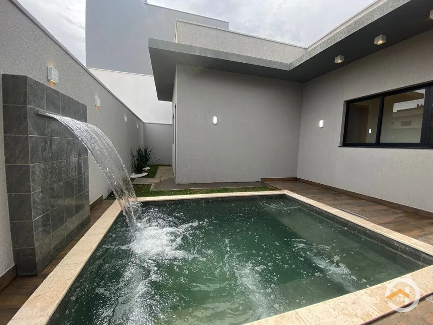 Foto 1 de Casa de Condomínio com 3 Quartos à venda, 160m² em Jardins Bolonha, Senador Canedo