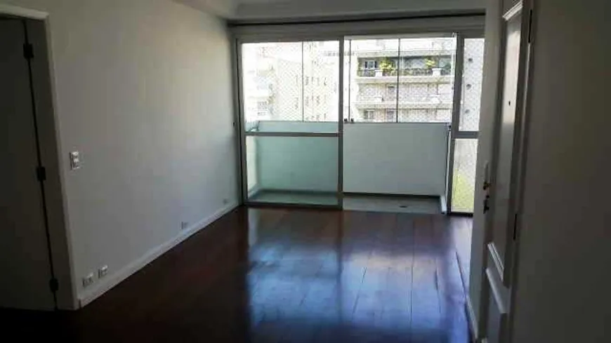 Foto 1 de Apartamento com 3 Quartos à venda, 100m² em Vila Uberabinha, São Paulo