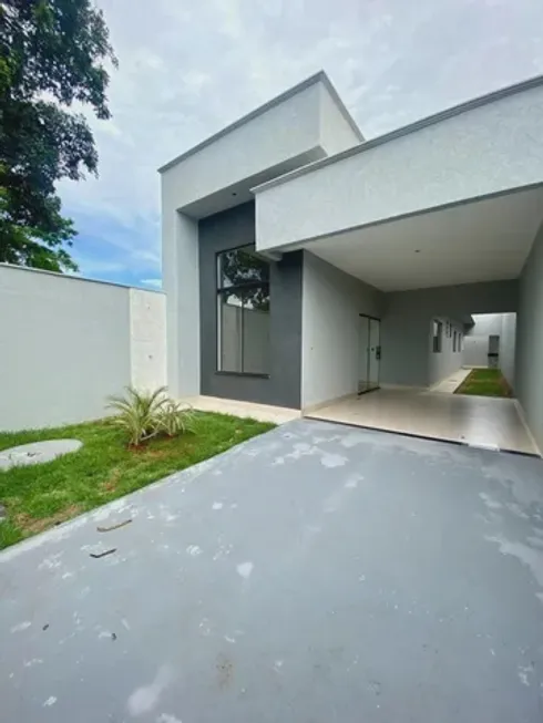 Foto 1 de Casa com 3 Quartos à venda, 102m² em Centro, Camboriú