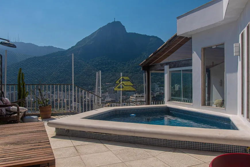 Foto 1 de Cobertura com 3 Quartos à venda, 192m² em Lagoa, Rio de Janeiro