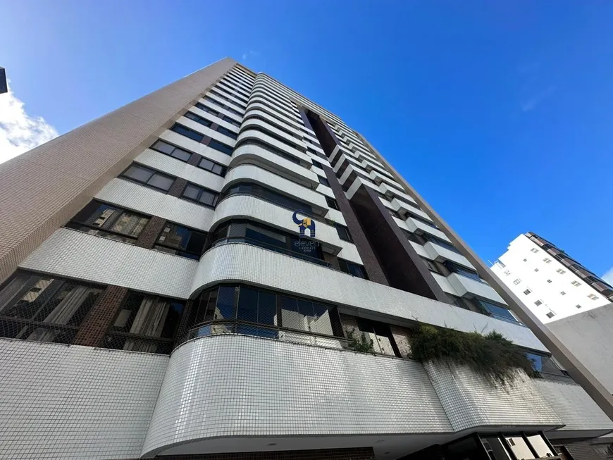 Foto 1 de Apartamento com 2 Quartos à venda, 115m² em Caminho Das Árvores, Salvador