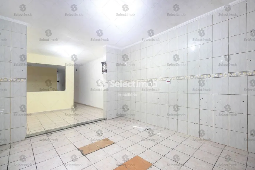 Foto 1 de Casa com 3 Quartos para alugar, 161m² em Vila Nova Mauá, Mauá