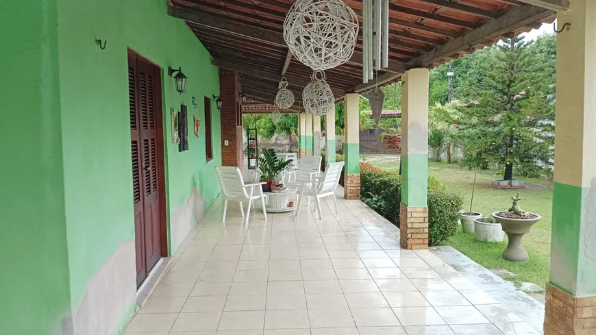 Foto 1 de Fazenda/Sítio com 3 Quartos à venda, 2174m² em Patacas, Aquiraz