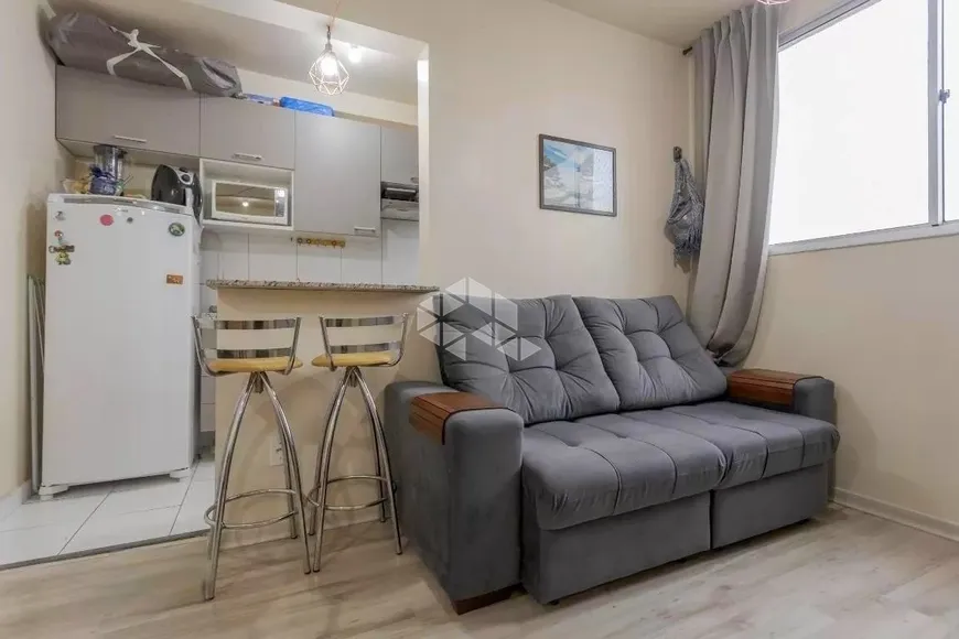 Foto 1 de Apartamento com 2 Quartos à venda, 45m² em Sarandi, Porto Alegre