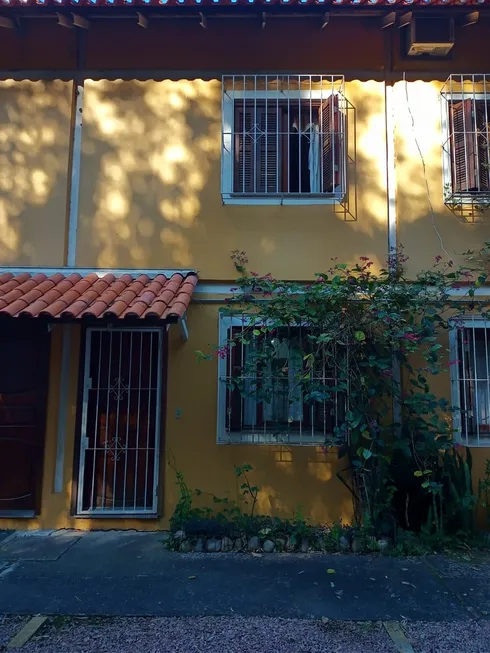 Foto 1 de Casa de Condomínio com 1 Quarto à venda, 56m² em Ipanema, Porto Alegre