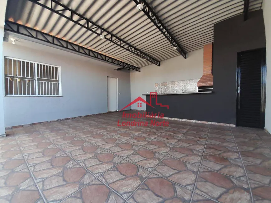 Foto 1 de Casa com 2 Quartos à venda, 80m² em Residencial Vila Romana, Londrina