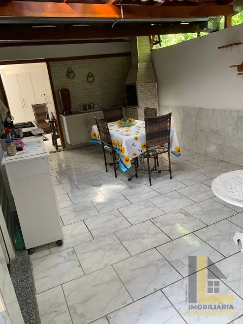 Foto 1 de Casa com 2 Quartos à venda, 168m² em Centro, Mirassol