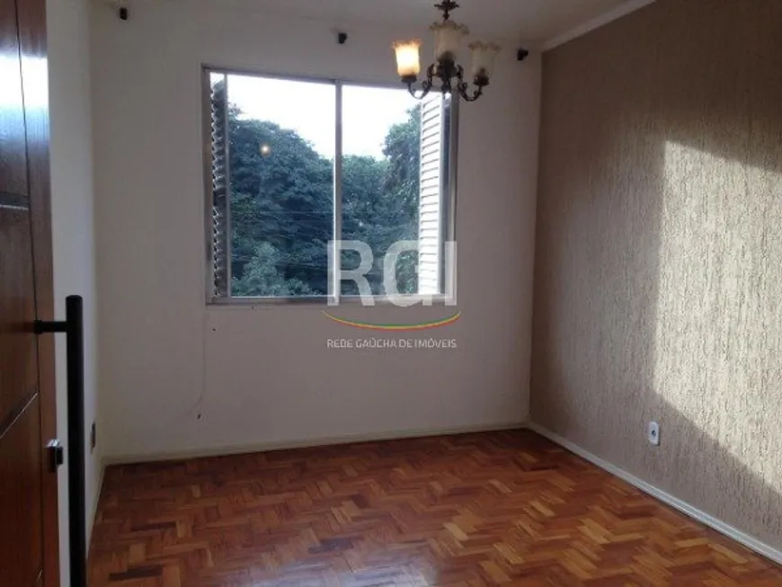 Foto 1 de Apartamento com 3 Quartos à venda, 64m² em Cavalhada, Porto Alegre