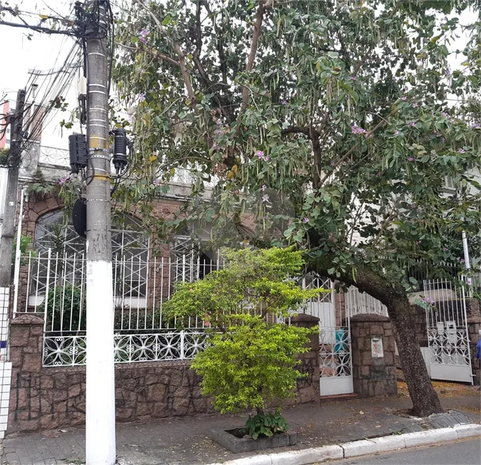 Foto 1 de Sobrado com 4 Quartos para venda ou aluguel, 300m² em Santana, São Paulo