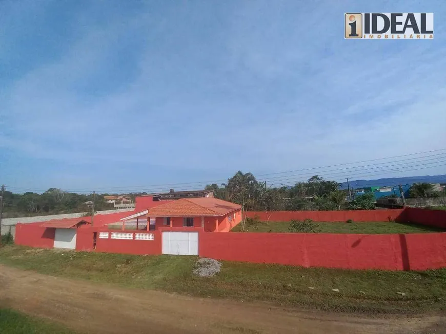 Foto 1 de Sobrado com 3 Quartos à venda, 294m² em Cibratel, Itanhaém