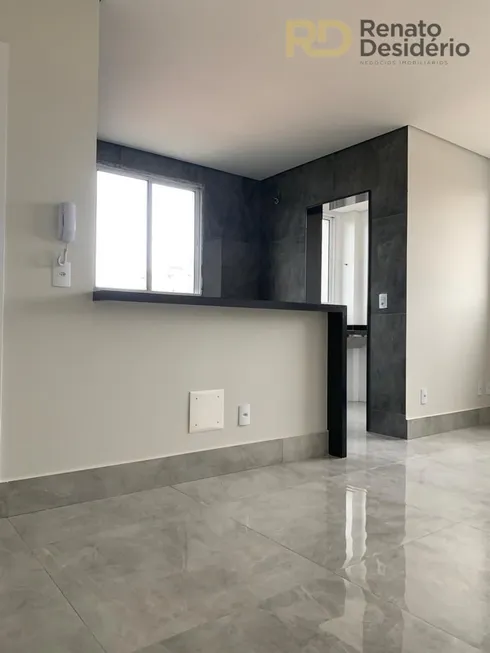 Foto 1 de Apartamento com 2 Quartos à venda, 60m² em Sagrada Família, Belo Horizonte