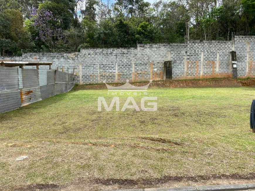Foto 1 de Lote/Terreno à venda, 200m² em CAMPO PEQUENO, Colombo