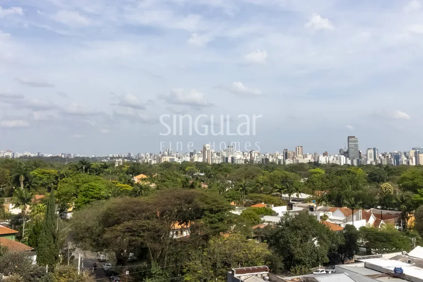 Foto 1 de Apartamento com 3 Quartos à venda, 176m² em Jardim América, São Paulo