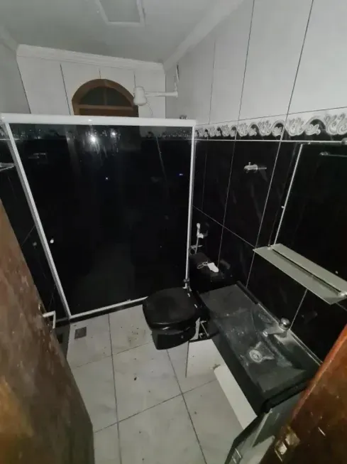 Foto 1 de Casa com 2 Quartos à venda, 80m² em Santa Mônica, Salvador