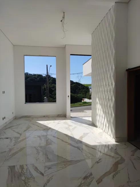 Foto 1 de Casa de Condomínio com 3 Quartos à venda, 150m² em Arua, Mogi das Cruzes