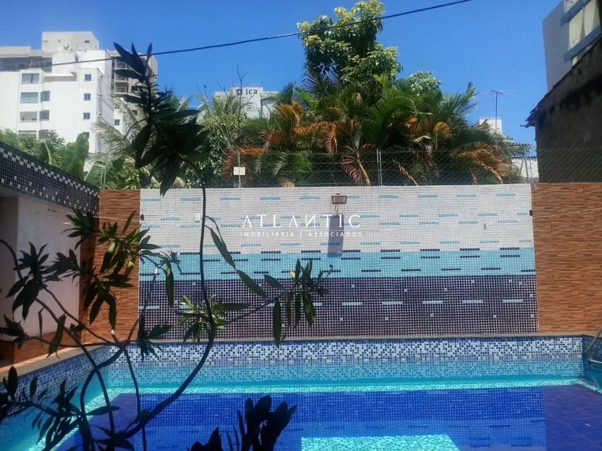 Foto 1 de Casa com 4 Quartos à venda, 440m² em Itapuã, Vila Velha